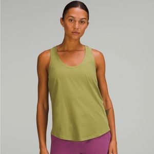 Brand New Love Tank Lululemon Size 8 💚